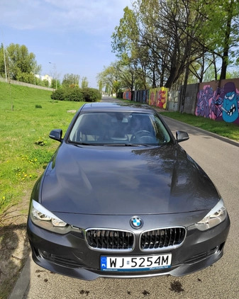 BMW Seria 3 cena 48500 przebieg: 170000, rok produkcji 2015 z Warszawa małe 326